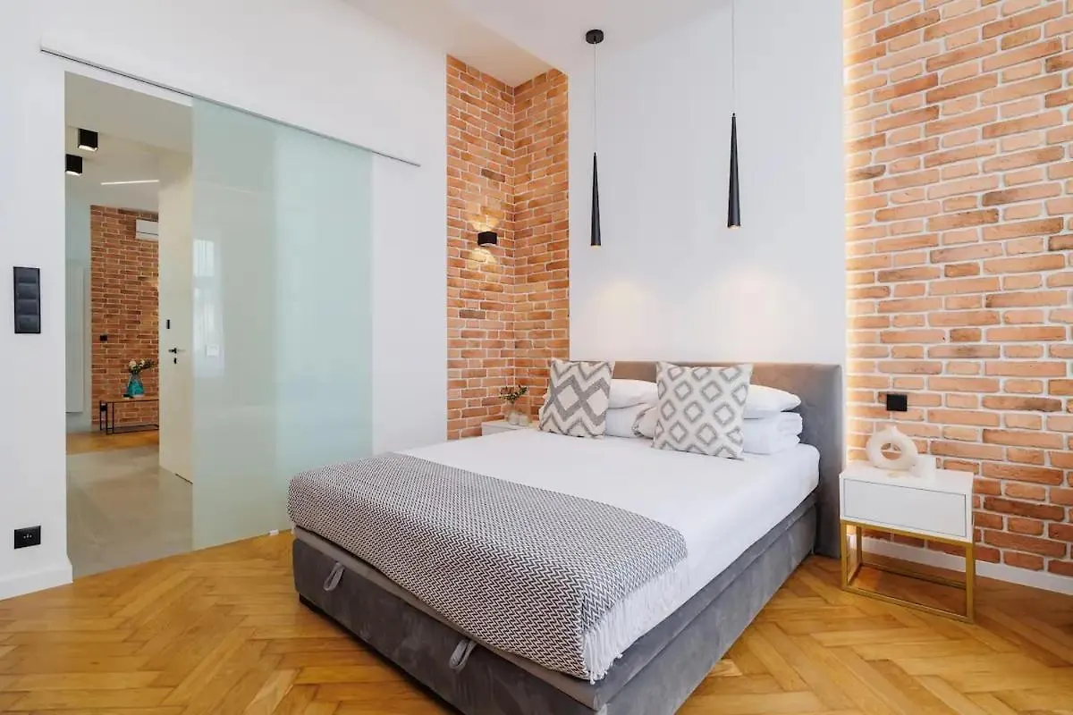 Apartmán F-U-C-K Poznaň