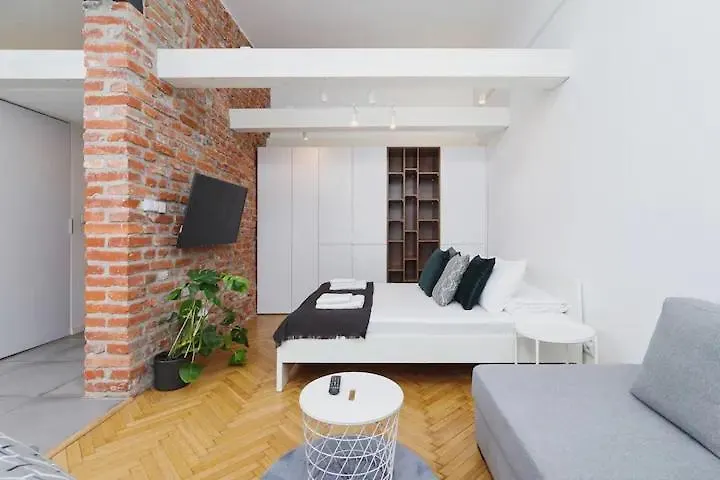 Apartmán F-U-C-K Poznaň