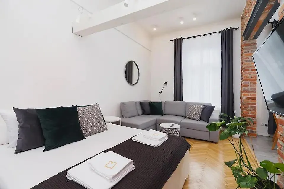 Apartmán F-U-C-K Poznaň 0*,  Polsko